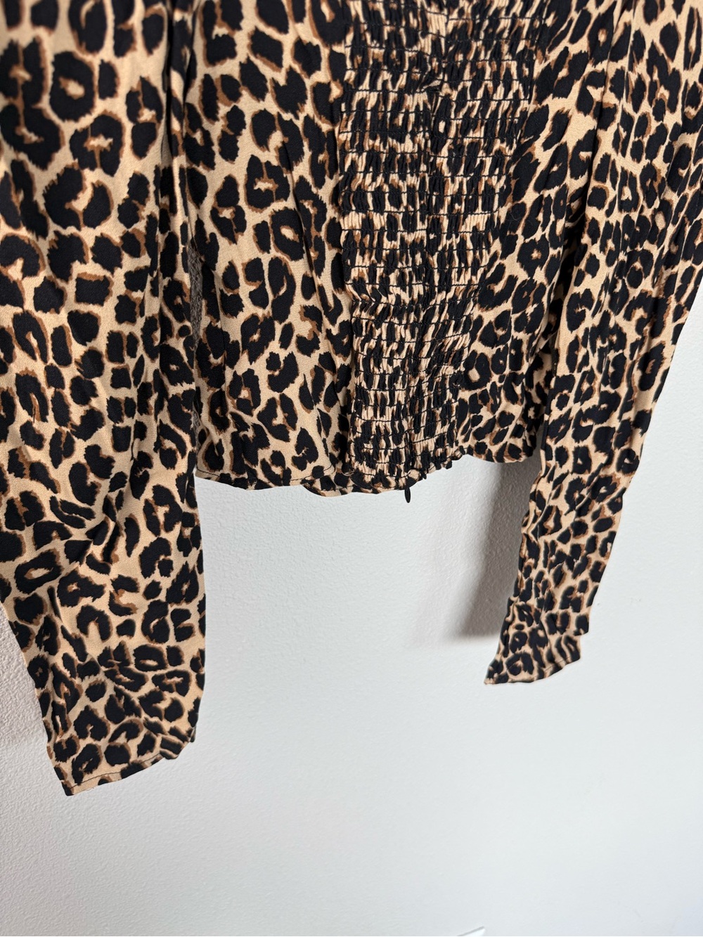 New Reformation Leo Demi Top Blouse Long Sleeve Smocked Women's Size 4 NWT - Picture 16 of 16